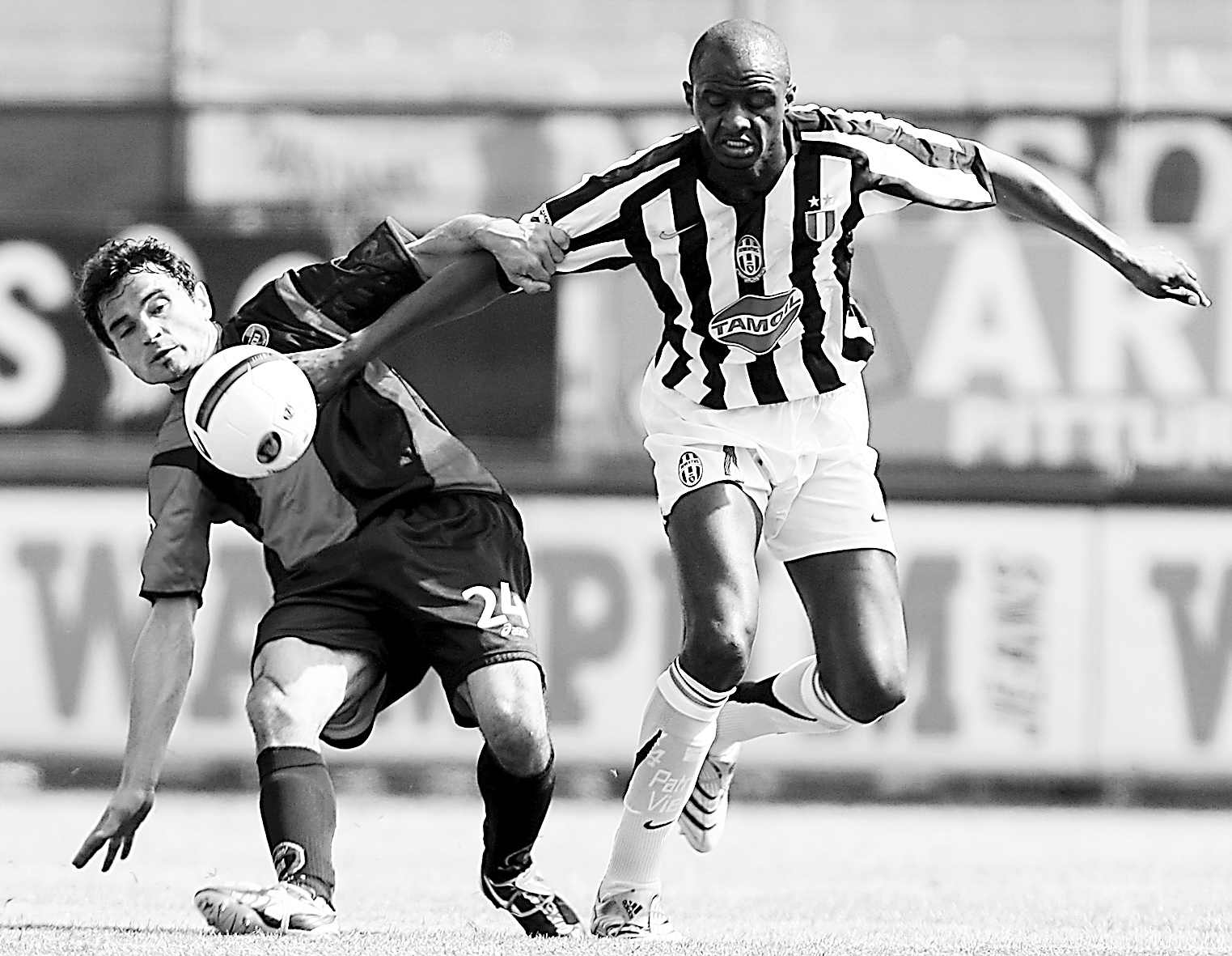 也是战略调 也是战略调